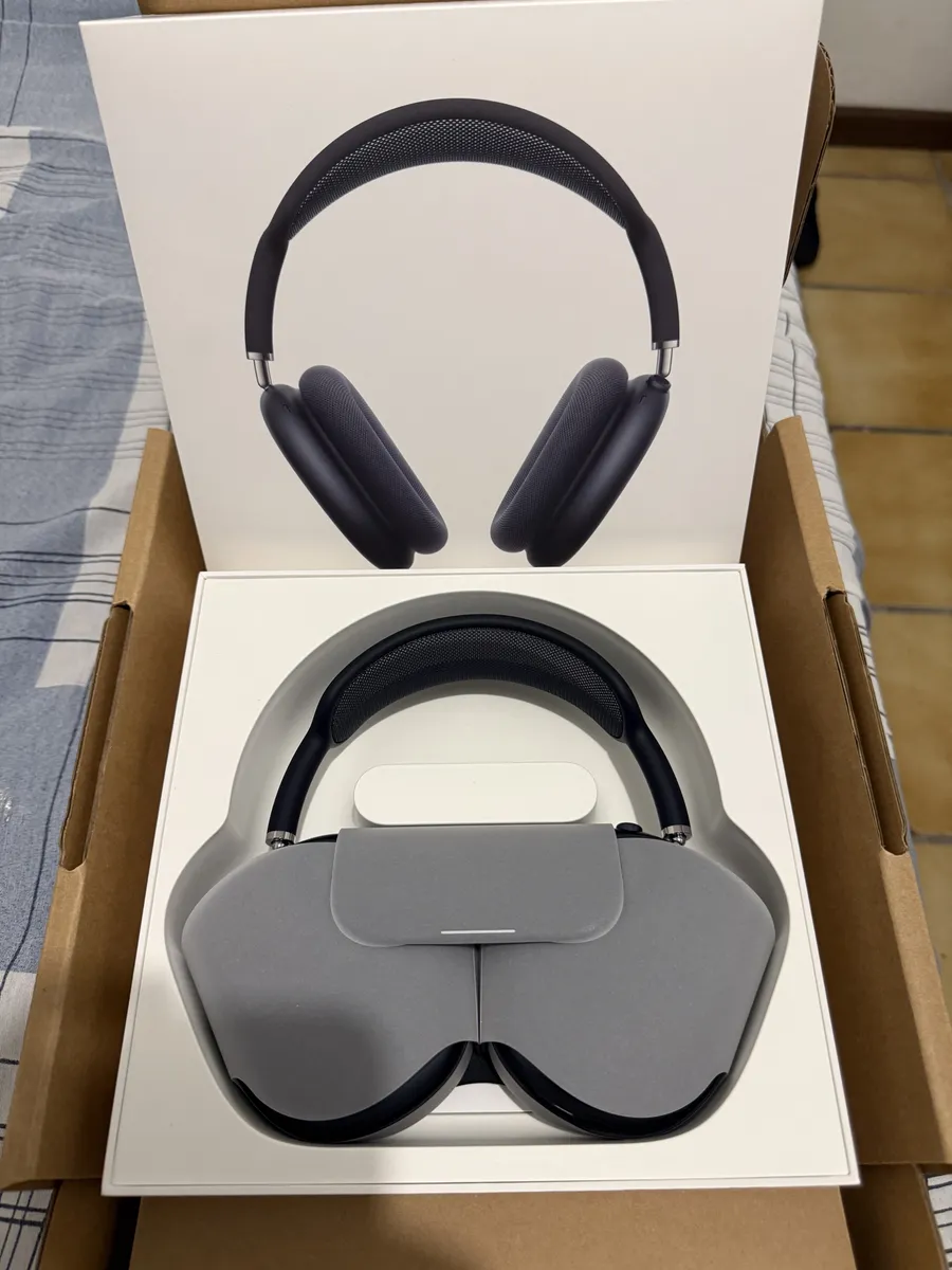 foto dos AirPods Max Meia-noite